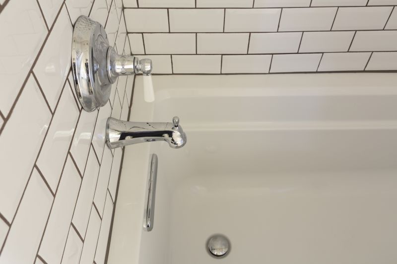 Cost of Bathtub Resurfacing — Cost of Bathtub Resurfacing